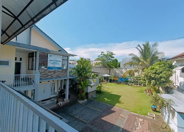 Candi Panggung Syariah Guesthouse Malang